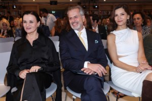 Τι προβλέπει το νέο νομοσχέδιο για τον εκσυγχρονισμό της ΕΡΤ και των ΜΜΕ που κατατέθηκε στη Βουλή