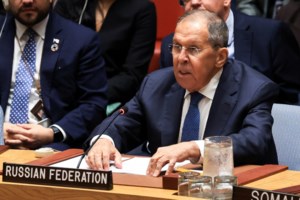 Ζελένσκι από τη Γενική Συνέλευση του ΟΗΕ: Η παραφροσύνη του Πούτιν παρασύρει τον κόσμο στον πόλεμό του