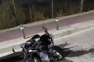 Τραγωδία στην Κρήτη: Με ριζίτικα και μαντινάδες αποχαιρετούν τους δύο νέους που χάθηκαν στην άσφαλτο [εικόνες - βίντεο] - εικόνα 3