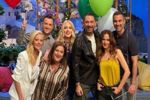 Γιώργος Καπουτζίδης: Το "Παρά Πέντε" ήταν η ανάγκη μου να φτιάξω μία παρέα, αυτή που δεν είχα - εικόνα 2