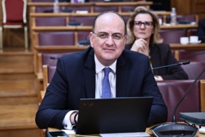 Το παρασκήνιο πίσω από την ετεροχρονισμένη παραίτηση Λαζαρίδη - Πώς η Μπακογιάννη επιτάχυνε τις εξελίξεις