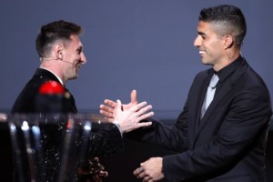 Ντόρτμουντ: "Χρυσώνει" τον Χάαλαντ για να μείνει