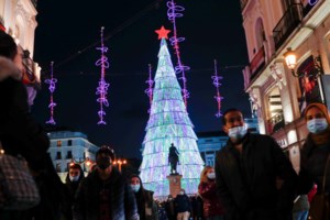 Βρετανία: Τρίτο συνεχόμενο αρνητικό ρεκόρ με 93.045 κρούσματα σε 24 ώρες - "Hotspot" της μετάλλαξης Όμικρον το Λονδίνο