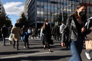 Κωνσταντινοπούλειο: Συνοδός ασθενούς που πέθανε από κορονοϊό προπηλάκισε γιατρό και εργαζόμενους