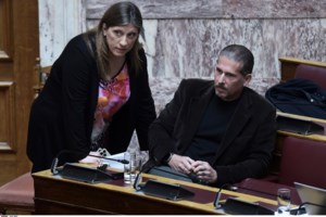 Ζωή Κωνσταντοπούλου και Διαμαντής Καραναστάσης σε κλαμπ μετά την παραίτησή του και τις φήμες - εικόνα 4