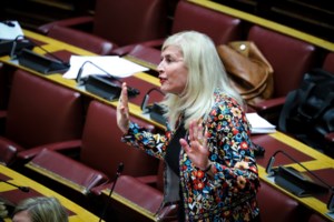 Κασιμάτη: Η ομάδα Αχτσιόγλου και Τσακαλώτου δεν επέτρεψαν να υπάρξει πολιτική συζήτηση - Ανασυντάσσεται ο ΣΥΡΙΖΑ - εικόνα 2