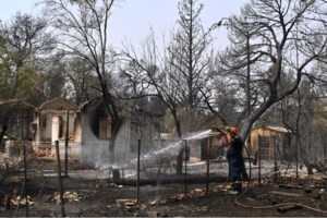 Διάγγελμα Μητσοτάκη: Η νύχτα είναι απειλητική - Τα δύσκολα είναι μπροστά μας - Περιμένουμε ισχυρούς ανέμους