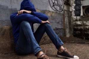 Πάρος: Μαθητής έβγαλε μαχαίρι μέσα σε λεωφορείο και απειλούσε τους επιβάτες