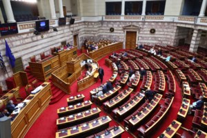 Σάλος με το επίδομα επικινδυνότητας στους υπαλλήλους της Βουλής - Ποιους αφορά
