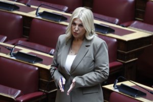 Ο Γκλέτσος προειδοποιεί τον Φάμελλο: ''Σύντροφε Σωκράτη ξύπνα, δες τι γίνεται'' - εικόνα 2