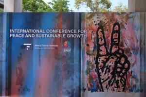 Ο Πολάκης τα βάζει με τον Τσίπρα: Όχι άλλα ινστιτούτα και στρογγυλά τραπέζια προβληματισμού και "βιώσιμης ανάπτυξης''