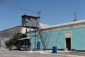 Βίντεο: Η στιγμή που ουκρανικό drone πέφτει πάνω σε πολυώροφο κτίριο στη ρωσική πόλη Σάρατοφ - εικόνα 3