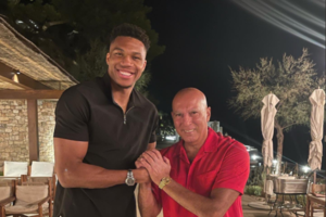 Πέθανε ο "Εθνικάρας" Γιάννης Ματζουράνης - Νοσηλεύοταν εδώ και μήνες στη ΜΕΘ με κορονοϊό