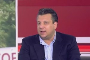 Αχιλλέας Γραβάνης: Αν δεν εμβολιαστούν οι ηλικιωμένοι και οι υγειονομικοί κινδυνεύουμε να ζήσουμε εφιάλτες τύπου Ινδίας και Χιλής