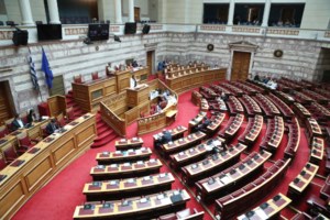 H …σπίθα της αναβολής και η προανακριτική για τα Τέμπη - Γιατί η κυβέρνηση επιμένει στον πήχη των 155