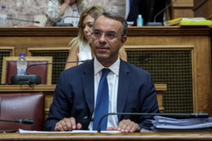 To Airbnb γίνεται... μακροχρόνια μίσθωση - Σε ποιες περιοχές της Αθήνας μειώθηκαν έως 25% τα ενοίκια [Πίνακες]