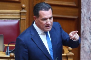 "Ξεφυγε" ο Βασίλης Φεύγας της ΝΔ: Τα παιδιά των Τεμπών δεν έπεσαν για την πατρίδα