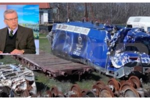 Προαστιακός: Ακινητοποιήθηκε συρμός στη σήραγγα των Αγίων Αναργύρων - Διακοπή δρομολογίων λόγω τροχαίου - εικόνα 3