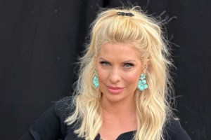 Δημήτρης Ουγγαρέζος: Δεν πίστευα την Μενεγάκη όταν έλεγε ότι θα έρθει στα γενέθλιά μου [βίντεο]