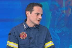 Το "πλοίο της αγάπης" φεύγει για την Τουρκία: Πέντε νταλίκες με ανθρωπιστική βοήθεια για τους σεισμόπληκτους - εικόνα 2