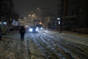Χωρίς ρεύμα 24 ολόκληρες ώρες Μαρούσι, Εκάλη, Ντράφι και άλλες περιοχές - Υποσχέσεις Σκρέκα για αποκατάσταση έως το βράδυ