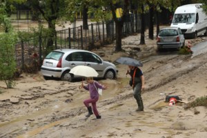 Στους 15 οι νεκροί, βρέθηκαν οι σοροί μητέρας και γιου που ήταν αγνοούμενοι στη Μεταμόρφωση Καρδίτσας