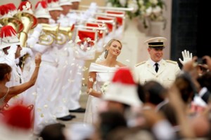 Η πριγκίπισσα Σαρλίν του Μονακό σπάει τη σιωπή της από τη Νότια Αφρική: Μου λείπουν τα παιδιά μου - εικόνα 9