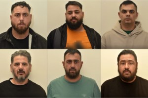 Δυτική Αττική: Αυτοί είναι οι απατεώνες που έκλεβαν ηλικιωμένους - Προσποιούνταν τους συντηρητές και τους κηπουρούς - εικόνα 9