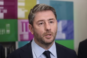 Ανδρουλάκης: "Η κυβέρνηση δημιουργεί κοινωνικά αδιέξοδα - Αγωνιζόμαστε καθημερινά για την αναγκαία πολιτική αλλαγή"