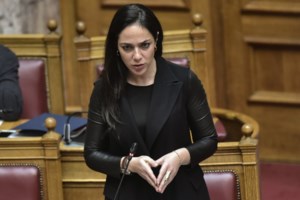 Συντετριμμένη η Δόμνα Μιχαηλίδου: Το συγκινητικό αντίο στον πατέρα της - "Έτσι με μεγάλωσε..." [Εικόνα]