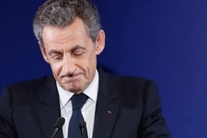 Φυλακή ο Σαρκοζί: Το εντυπωσιακό πρωτοσέλιδο της Libération- Σε VIP κελί με τηλεόραση και τηλέφωνο επί πληρωμή - εικόνα 4