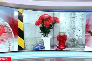 Ενταση στο Κερατσίνι: Συγγενείς της 8χρονης που σκοτώθηκε επιχείρησαν να γκρεμίσουν την φονική μεταλλική πόρτα