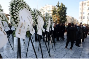 Θεσσαλονίκη: Πήρε προθεσμία ο 44χρονος Νορβηγός - Προσπάθησε να του επιτεθεί πολίτης στα δικαστήρια [βίντεο]