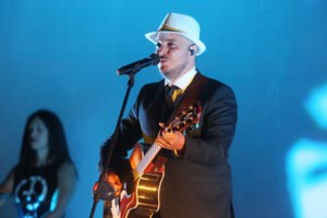 Ούρσουλα φον ντερ Λάιεν: Δεν μπορώ να ταξιδέψω στην Ελλάδα τώρα - Το "ευχαριστώ" στα ελληνικά [βίντεο] - εικόνα 2