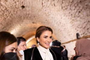 Η βασίλισσα Ράνια στη Νέα Υόρκη με διαδραστικό φόρεμα που άλλαζε με κάθε της κίνηση - εικόνα 7