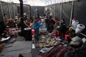 Τουρκία: Το σκέφτεται ο Ερντογάν για την αναβολή των εκλογών - Η καταστροφή θέτει "σοβαρές δυσκολίες"