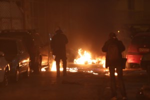 Εικόνες ντροπής στα Άνω Λιόσια: Οπαδοί της ΑΕΚ επιτέθηκαν σε Ιταλούς που ήταν στον αγώνα με τη Ρέτζιο Εμίλια - εικόνα 10