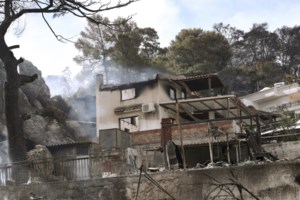 Μπαίνει κανείς φυλακή για τους εμπρησμούς "από αμέλεια;"- Όχι κανείς...ούτε καν για την πυρκαγιά στην Ηλεία το 2007