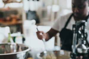 AirBnB: Συμφέρει να είμαι ιδιώτης ή να ανοίξω εταιρεία; - Η απάντηση ανάλογα με τα ακίνητα