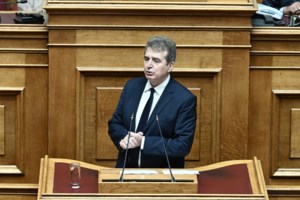 Μ. Χρυσοχοΐδης: Ενισχύονται με επιπλέον 500 αστυνομικούς τα νησιά των Κυκλάδων
