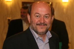 Πέθανε ο δημοσιογράφος Σπύρος Καρατζαφέρης - Συντετριμμένος ο αδελφός του, Γιώργος