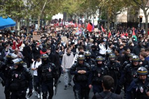 Γαλλία: Σύγκρουση τρένου με λεωφορείο στη Σήραγγα της Μάγχης - Τουλάχιστον 19 τραυματίες
