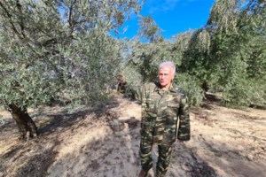 Ψωμιάδης για τη συμμετοχή του στη "Φάρμα": "Δεν θέλω τους κρυόκωλους - Είμαι μόδα, είμαι έρωτας"