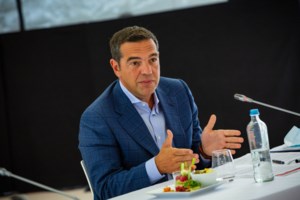 Πολιτική κόντρα για τα 150 ευρώ στους νέους - Τι απαντούν οι επιστήμονες - Κίνητρα υπέρ του εμβολιασμού σε όλο τον κόσμο - εικόνα 2