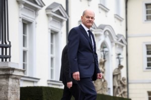 Πολιτική κρίση στο Βερολίνο: "Βρώμικο διαζύγιο στην κυβέρνηση Σολτς", λένε τα γερμανικά ΜΜΕ - εικόνα 2