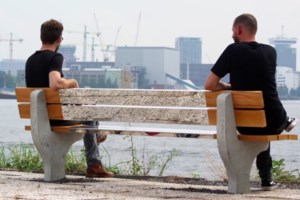 Βενετία: Επιβάτες πέταξαν έξω από πλοιάριο τουρίστα που δεν φορούσε μάσκα και κορόιδευε το πλήρωμα! [Βίντεο]