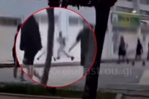 Θεσσαλονίκη: Στη θάλασσα βρέθηκε 60χρονος ποδηλάτης- Τον έβγαλε μέλος του αντιτορπιλικού "Βέλος"