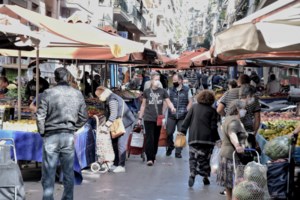 Κορονοϊός: "Μαύρη ημέρα" για την Ελλάδα - Στους 600 οι νεκροί, 32.752 τα κρούσματα - εικόνα 3