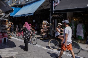 Κορονοϊός: Εκτοξεύθηκαν στα 20.084 τα νέα κρούσματα - 3.664 επαναλοιμώξεις, 16 θάνατοι και 95 διασωληνωμένοι