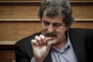 Νέα επίθεση Πολάκη σε ΜΜΕ: "Έχουν ξαναπέσει και τρώνε με δέκα μασέλες"